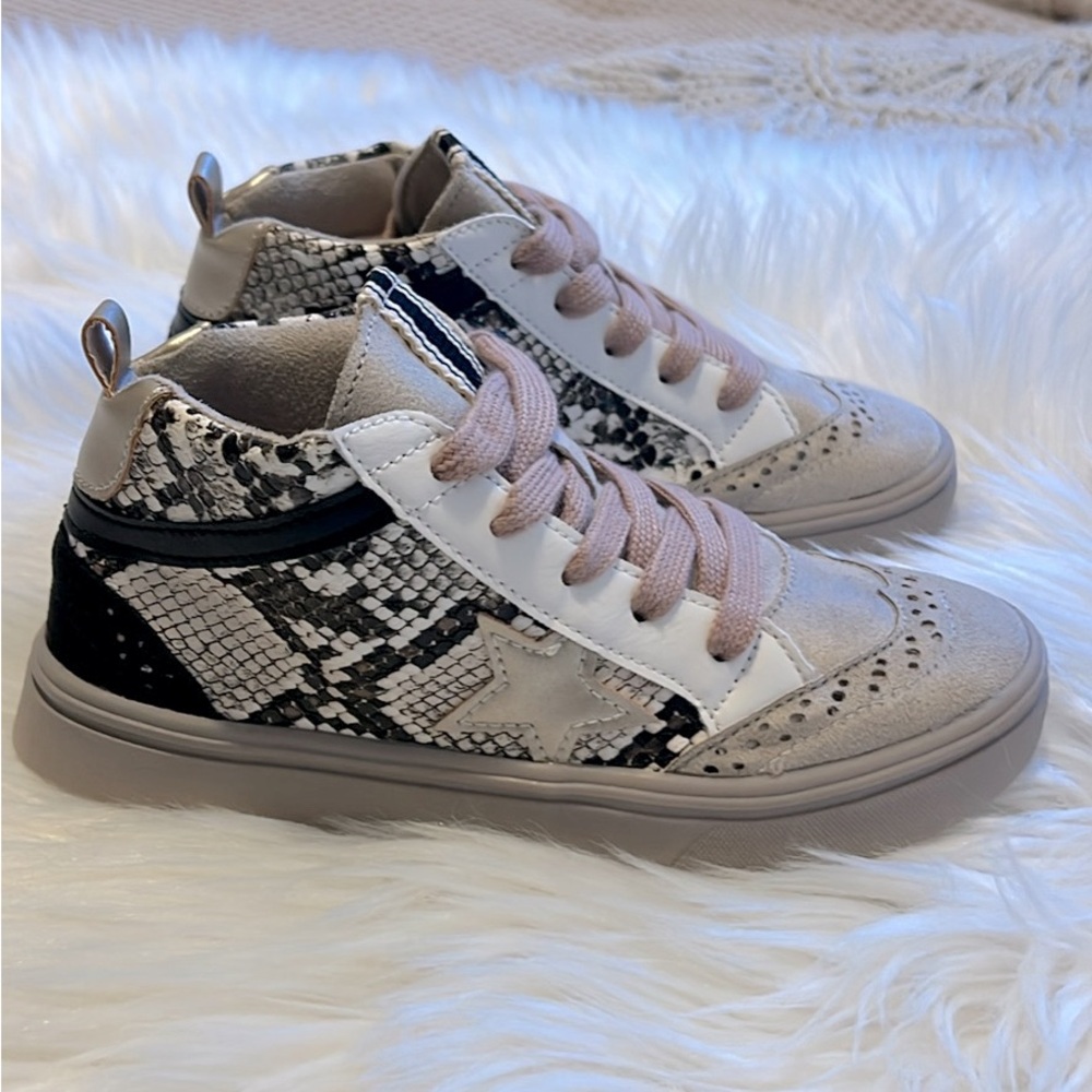 New Girls Sneakers
